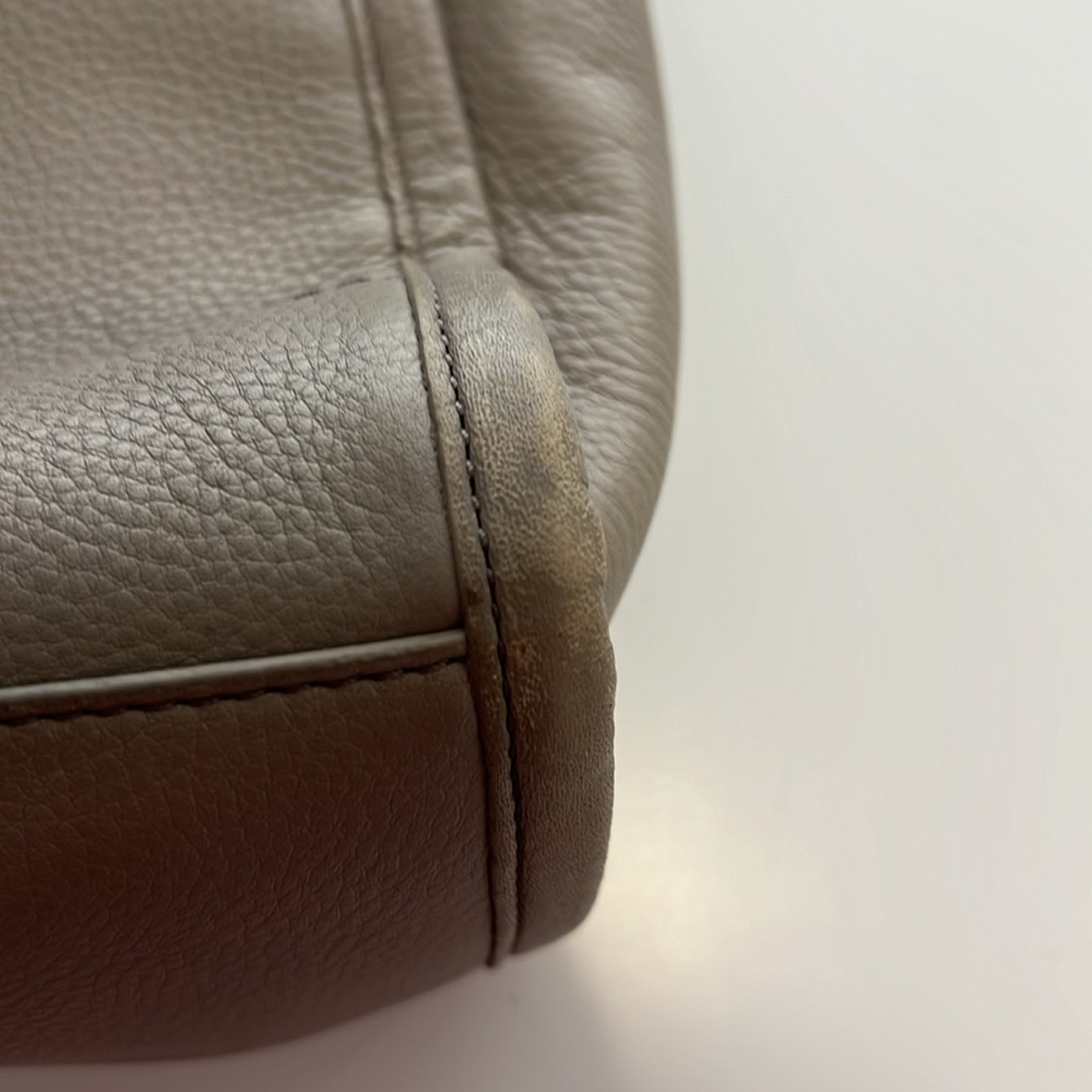 Tory Burch tote - Picture 3 of 4